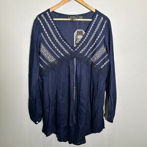 ✨3 for $18 ✨ Ananda's Collection Navy Blue Bohemian Blouse - NWT XL